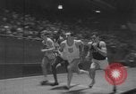 Immagine di 15 piedi vault New York United States USA, 1951, secondo 13 filmato di repertorio 65675045383