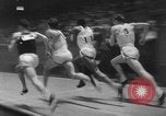 Immagine di 15 piedi vault New York United States USA, 1951, secondo 14 filmato di repertorio 65675045383