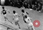Immagine di 15 piedi vault New York United States USA, 1951, secondo 17 filmato di repertorio 65675045383