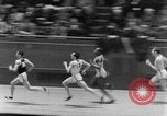 Immagine di 15 piedi vault New York United States USA, 1951, secondo 22 filmato di repertorio 65675045383