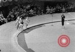 Immagine di 15 piedi vault New York United States USA, 1951, secondo 28 filmato di repertorio 65675045383