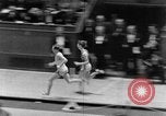 Immagine di 15 piedi vault New York United States USA, 1951, secondo 60 filmato di repertorio 65675045383