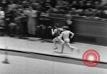 Immagine di 15 piedi vault New York United States USA, 1951, secondo 62 filmato di repertorio 65675045383