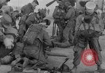 Immagine di Massa caduta paracadute Corea, 1951, secondo 9 filmato di repertorio 65675045385