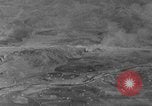 Immagine di Massa caduta paracadute Corea, 1951, secondo 56 filmato di repertorio 65675045385
