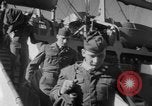 Standbild GIs zurück Seattle Washington USA, 1951, aus Sekunde 43 historischem Filmmaterial Videoclip 65675045394