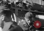 Standbild GIs zurück Seattle Washington USA, 1951, aus Sekunde 45 historischem Filmmaterial Videoclip 65675045394