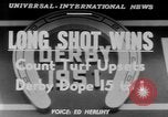 Standbild zählen Rasen gewinnen das Kentucky Derby Kentucky United States USA, 1951, aus Sekunde 4 historischem Filmmaterial Videoclip 65675045396