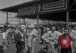 Standbild zählen Rasen gewinnen das Kentucky Derby Kentucky United States USA, 1951, aus Sekunde 11 historischem Filmmaterial Videoclip 65675045396