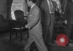 Immagine di seconda guerra mondiale mutilati con protesi Washington DC USA, 1951, secondo 9 filmato di repertorio 65675045400