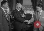 Immagine di seconda guerra mondiale mutilati con protesi Washington DC USA, 1951, secondo 41 filmato di repertorio 65675045400