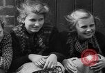 Immagine di Lo scoiattolo Hannover Germania, 1951, secondo 30 filmato di repertorio 65675045401