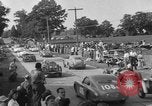 Immagine di Corsa in auto Bridgehampton Long Island, 1951, secondo 22 filmato di repertorio 65675045403