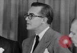 Standbild Look Magazine Motion Picture Pioneer Award 1952 New York City USA, 1952, aus Sekunde 14 historischem Filmmaterial Videoclip 65675045407