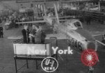 Standbild Thunder Streak New York United States USA, 1952, aus Sekunde 1 historischem Filmmaterial Videoclip 65675045416