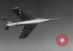 Standbild Thunder Streak New York United States USA, 1952, aus Sekunde 32 historischem Filmmaterial Videoclip 65675045416