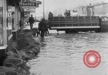 Standbild Zerstörung durch Hochwasser United States USA, 1952, aus Sekunde 14 historischem Filmmaterial Videoclip 65675045439