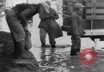 Standbild Zerstörung durch Hochwasser United States USA, 1952, aus Sekunde 21 historischem Filmmaterial Videoclip 65675045439