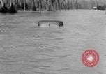 Standbild Zerstörung durch Hochwasser United States USA, 1952, aus Sekunde 49 historischem Filmmaterial Videoclip 65675045439