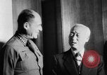 Standbild General Matthew Ridgway kommentiert Korea, 1953, aus Sekunde 26 historischem Filmmaterial Videoclip 65675045452
