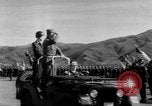 Standbild General Matthew Ridgway kommentiert Korea, 1953, aus Sekunde 32 historischem Filmmaterial Videoclip 65675045452