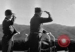 Standbild General Matthew Ridgway kommentiert Korea, 1953, aus Sekunde 34 historischem Filmmaterial Videoclip 65675045452