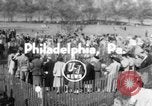 Standbild Jungfrau Maria Philadelphia Pennsylvania USA, 1953, aus Sekunde 1 historischem Filmmaterial Videoclip 65675045456