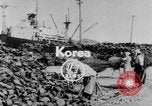 Standbild battlefield Bergung Korea, 1953, aus Sekunde 4 historischem Filmmaterial Videoclip 65675045457