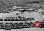 Standbild battlefield Bergung Korea, 1953, aus Sekunde 29 historischem Filmmaterial Videoclip 65675045457