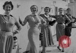Image Modèles américains New York United States USA, 1953, de la seconde 58 séquences d'archives historiques vidéo 65675045458