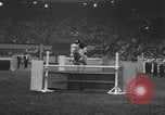 Image National Horse Show New York United States USA, 1953, de la seconde 22 séquences d'archives historiques vidéo 65675045459