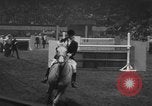 Image National Horse Show New York United States USA, 1953, de la seconde 24 séquences d'archives historiques vidéo 65675045459