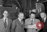 Immagine di Gli scienziati California United States USA, 1954, secondo 17 filmato di repertorio 65675045462