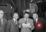 Immagine di Gli scienziati California United States USA, 1954, secondo 18 filmato di repertorio 65675045462