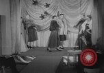 Immagine di Modelli Canada, 1954, secondo 9 filmato di repertorio 65675045466