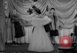 Immagine di Modelli Canada, 1954, secondo 55 filmato di repertorio 65675045466