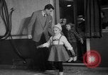 Immagine di Mike Kirby Chicago Illinois USA, 1954, secondo 18 filmato di repertorio 65675045467