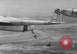 Immagine di Attacco antiaerea Dien Bien Phu Vietnam, 1954, secondo 45 filmato di repertorio 65675045468