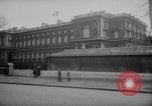 Standbild Außenminister Paris Frankreich, 1958, aus Sekunde 8 historischem Filmmaterial Videoclip 65675045479