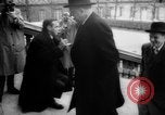 Standbild Außenminister Paris Frankreich, 1958, aus Sekunde 26 historischem Filmmaterial Videoclip 65675045479