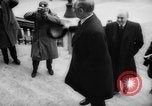 Standbild Außenminister Paris Frankreich, 1958, aus Sekunde 29 historischem Filmmaterial Videoclip 65675045479