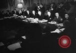 Standbild Außenminister Paris Frankreich, 1958, aus Sekunde 45 historischem Filmmaterial Videoclip 65675045479