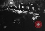 Standbild Außenminister Paris Frankreich, 1958, aus Sekunde 46 historischem Filmmaterial Videoclip 65675045479