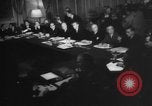 Standbild Außenminister Paris Frankreich, 1958, aus Sekunde 47 historischem Filmmaterial Videoclip 65675045479