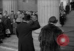 Standbild Vater Georges Pire Oslo Norwegen, 1958, aus Sekunde 20 historischem Filmmaterial Videoclip 65675045480