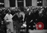 Standbild Vater Georges Pire Oslo Norwegen, 1958, aus Sekunde 31 historischem Filmmaterial Videoclip 65675045480