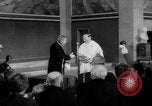 Standbild Vater Georges Pire Oslo Norwegen, 1958, aus Sekunde 45 historischem Filmmaterial Videoclip 65675045480