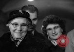 Standbild Sittich Circus Holland Niederlande, 1958, aus Sekunde 9 historischem Filmmaterial Videoclip 65675045481