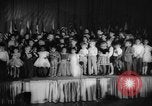 Standbild amerikanische Kinder Washington DC USA, 1958, aus Sekunde 59 historischem Filmmaterial Videoclip 65675045483