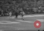 Standbild Fußballspiel New York United States USA, 1958, aus Sekunde 19 historischem Filmmaterial Videoclip 65675045484